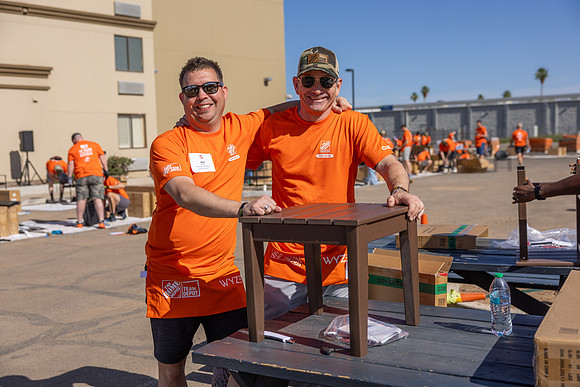 114-HomeDepot-USVets-20133