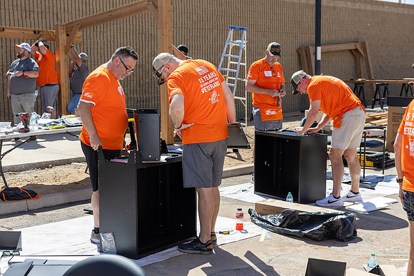 193-HomeDepot-USVets-20284