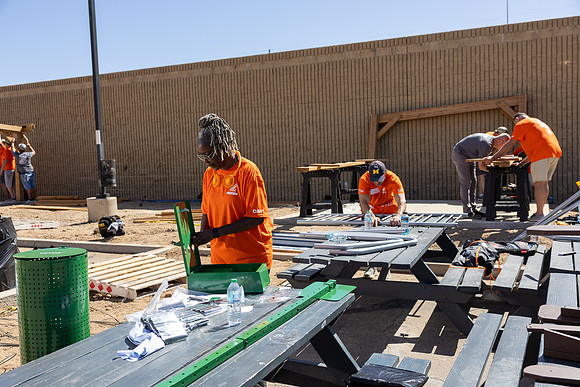 195-HomeDepot-USVets-20287