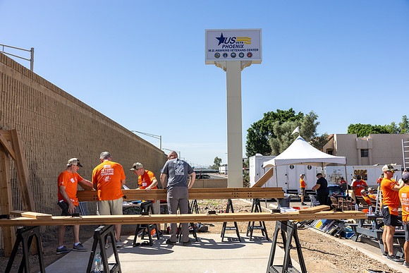 198-HomeDepot-USVets-20293