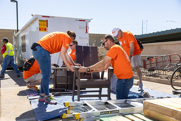 203-HomeDepot-USVets-20302
