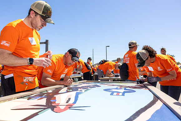 230-HomeDepot-USVets-20364