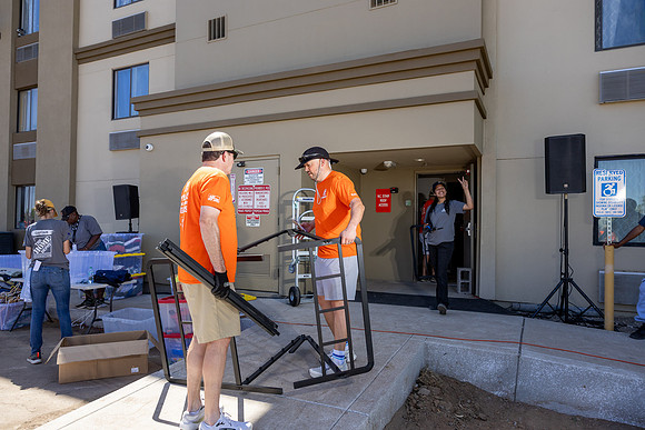 239-HomeDepot-USVets-20381