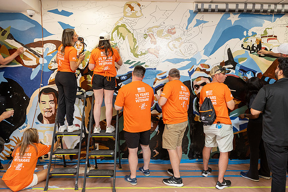 240-HomeDepot-USVets-20386