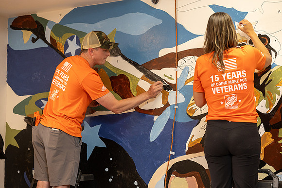 241-HomeDepot-USVets-20388