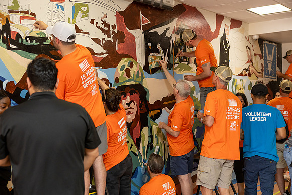 242-HomeDepot-USVets-20389