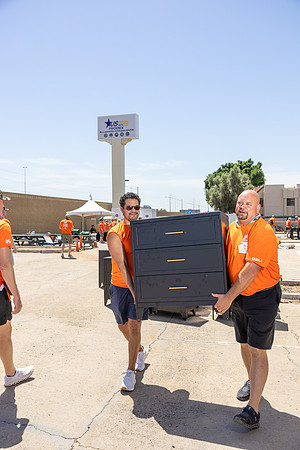 255-HomeDepot-USVets-20433