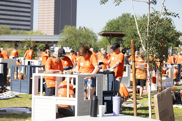 208-HomeDepot-AZVetHome-6943