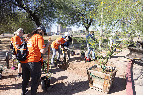 240-HomeDepot-AZVetHome-6988