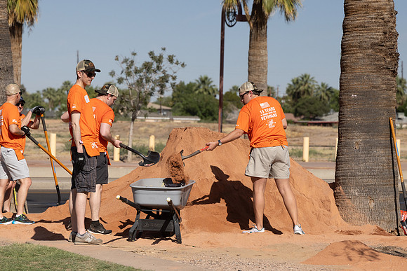 261-HomeDepot-AZVetHome-7025
