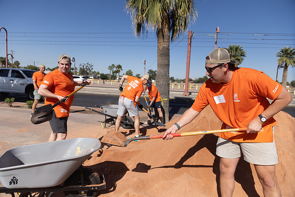 266-HomeDepot-AZVetHome-7035