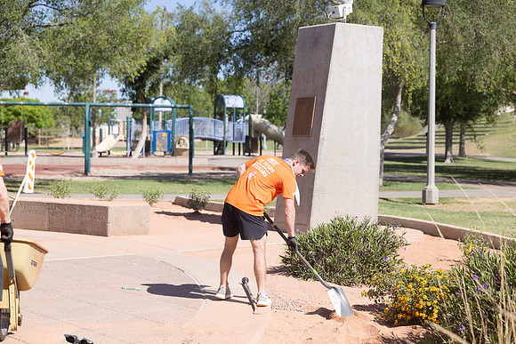 291-HomeDepot-AZVetHome-7085