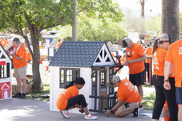 322-HomeDepot-AZVetHome-7139