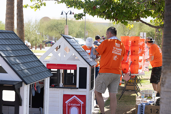 327-HomeDepot-AZVetHome-7145