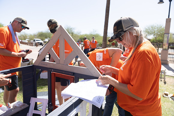 334-HomeDepot-AZVetHome-7154