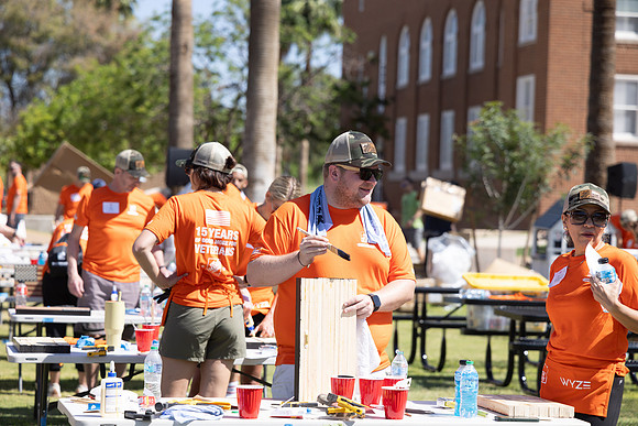 343-HomeDepot-AZVetHome-7168