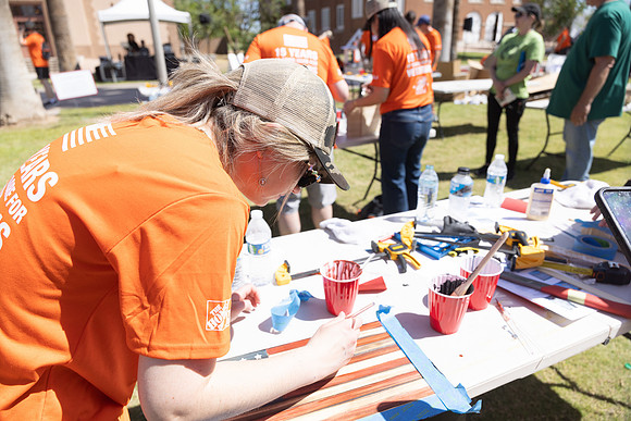 365-HomeDepot-AZVetHome-7196