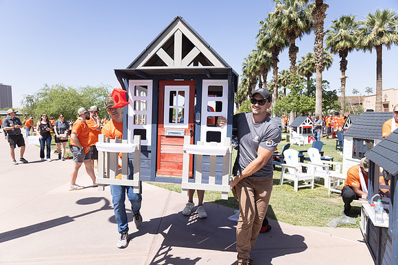 393-HomeDepot-AZVetHome-7236