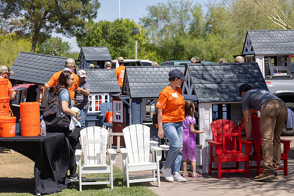 417-HomeDepot-AZVetHome-7272