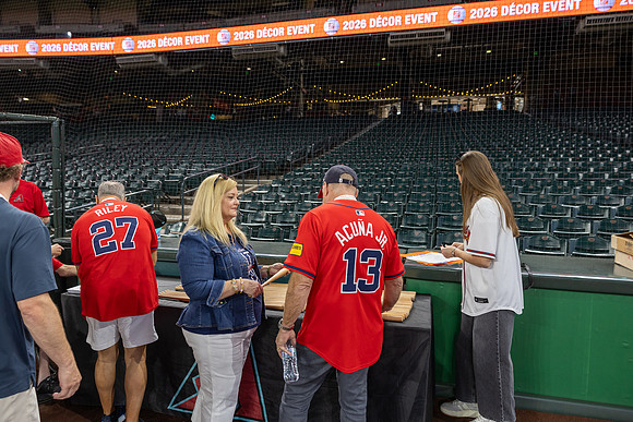 44-HomeDepot-ChaseField-20550