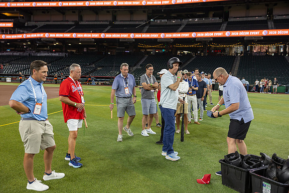 64-HomeDepot-ChaseField-20588