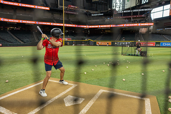 94-HomeDepot-ChaseField-20653