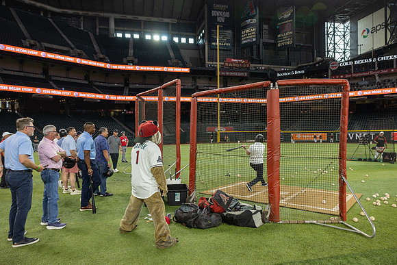 111-HomeDepot-ChaseField-20697