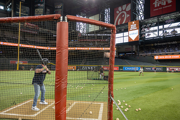 116-HomeDepot-ChaseField-20712