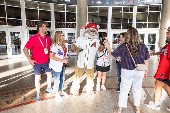 192-HomeDepot-ChaseField-20894