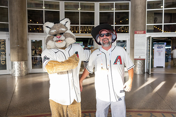 215-HomeDepot-ChaseField-20934