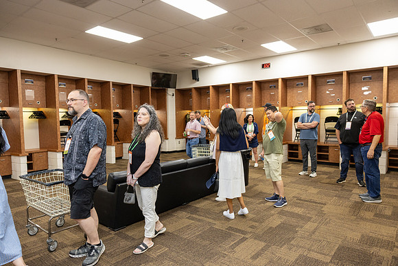 257-HomeDepot-ChaseField-21033