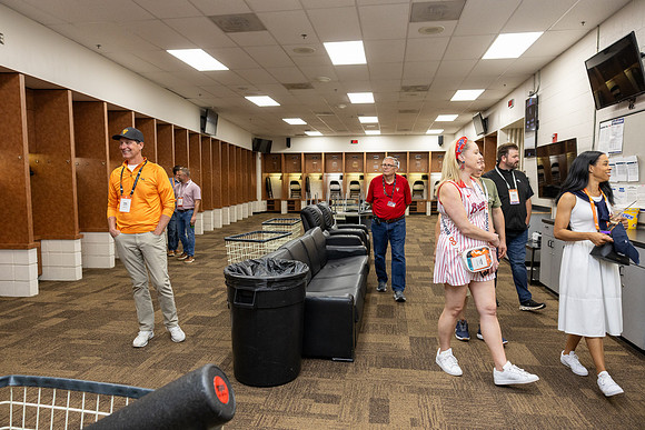 259-HomeDepot-ChaseField-21038