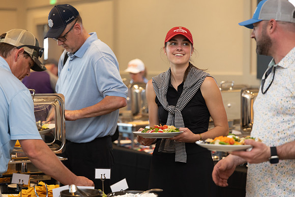 16-HomeDepot-Golf-LunchAwards-8079
