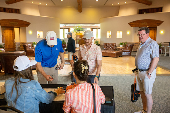 3-HomeDepot-Golf-Grayhawk-21073