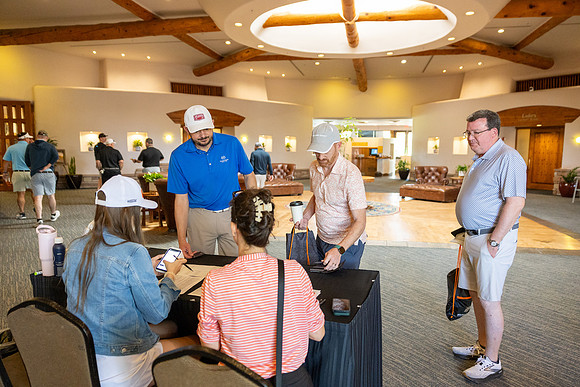 4-HomeDepot-Golf-Grayhawk-21074