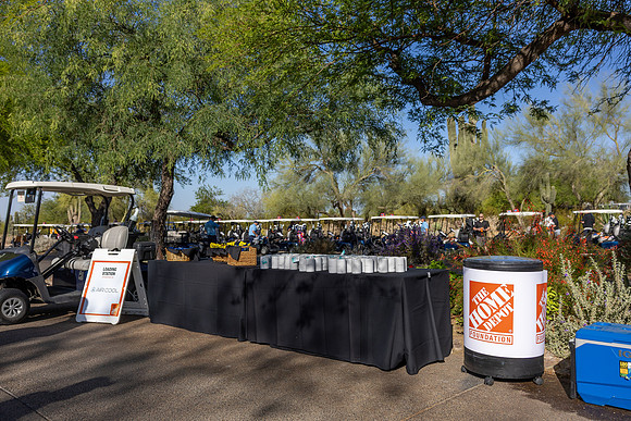 10-HomeDepot-Golf-Grayhawk-21082