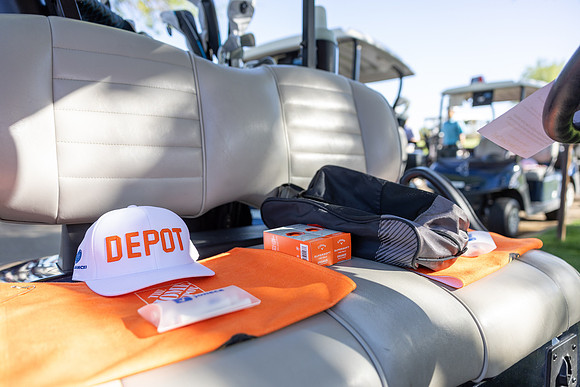 18-HomeDepot-Golf-Grayhawk-21096