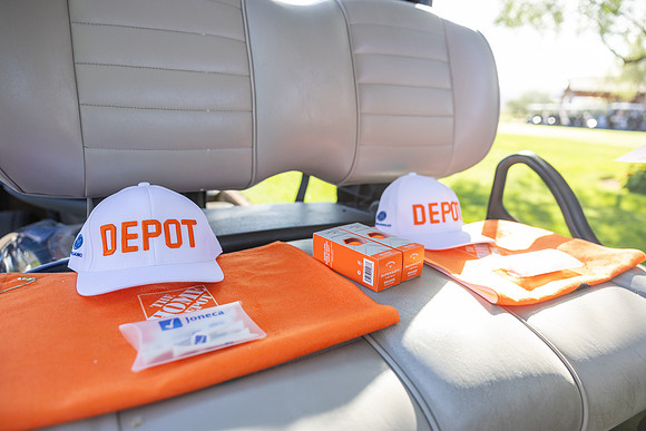 19-HomeDepot-Golf-Grayhawk-21097