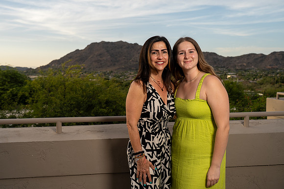 54-PlazaHomeMortgage-74204322
