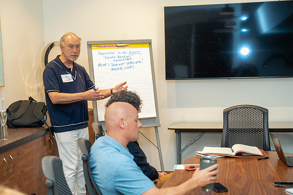 66-ServiceInnovation-74204692