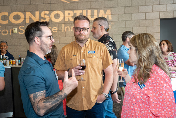 108-ServiceInnovation-74204769