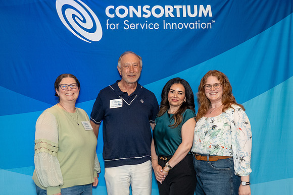 196-ServiceInnovation-74204946