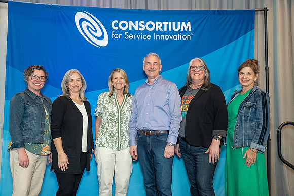 202-ServiceInnovation-74204958