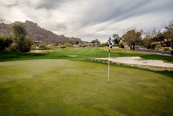 696-Boulders North-74100346