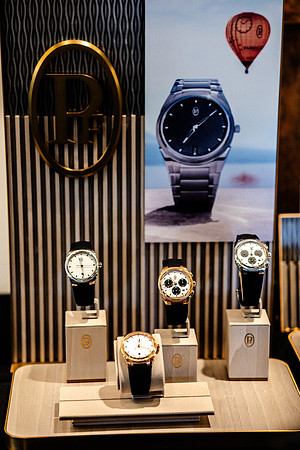 099-Parmigiani-4054