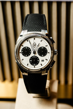 111-Parmigiani-101661