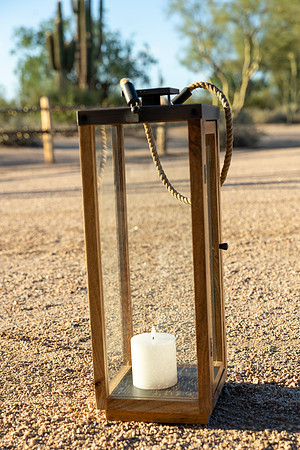 75-DecorSept19-3696