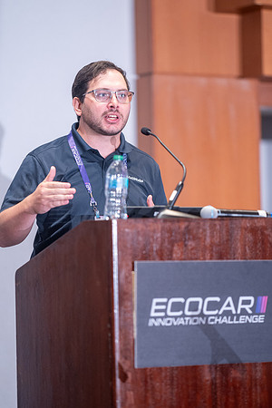 375-EcoCarATL-74107297