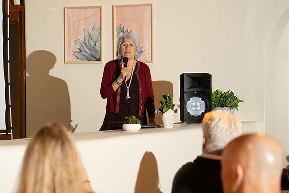 217-Ruth's80th-06901