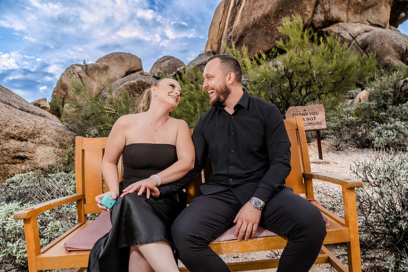 042-Joe and Mandy-74103423